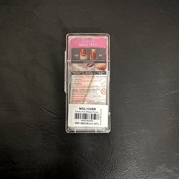 Dashing Diva Magic Press (Mani) – MGL133RR Candy Yum - Picture 4 of 5